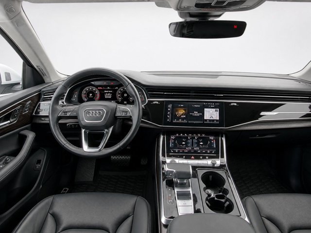 Used 2023 Audi Q8 Prestige AWD/4WD image 26
