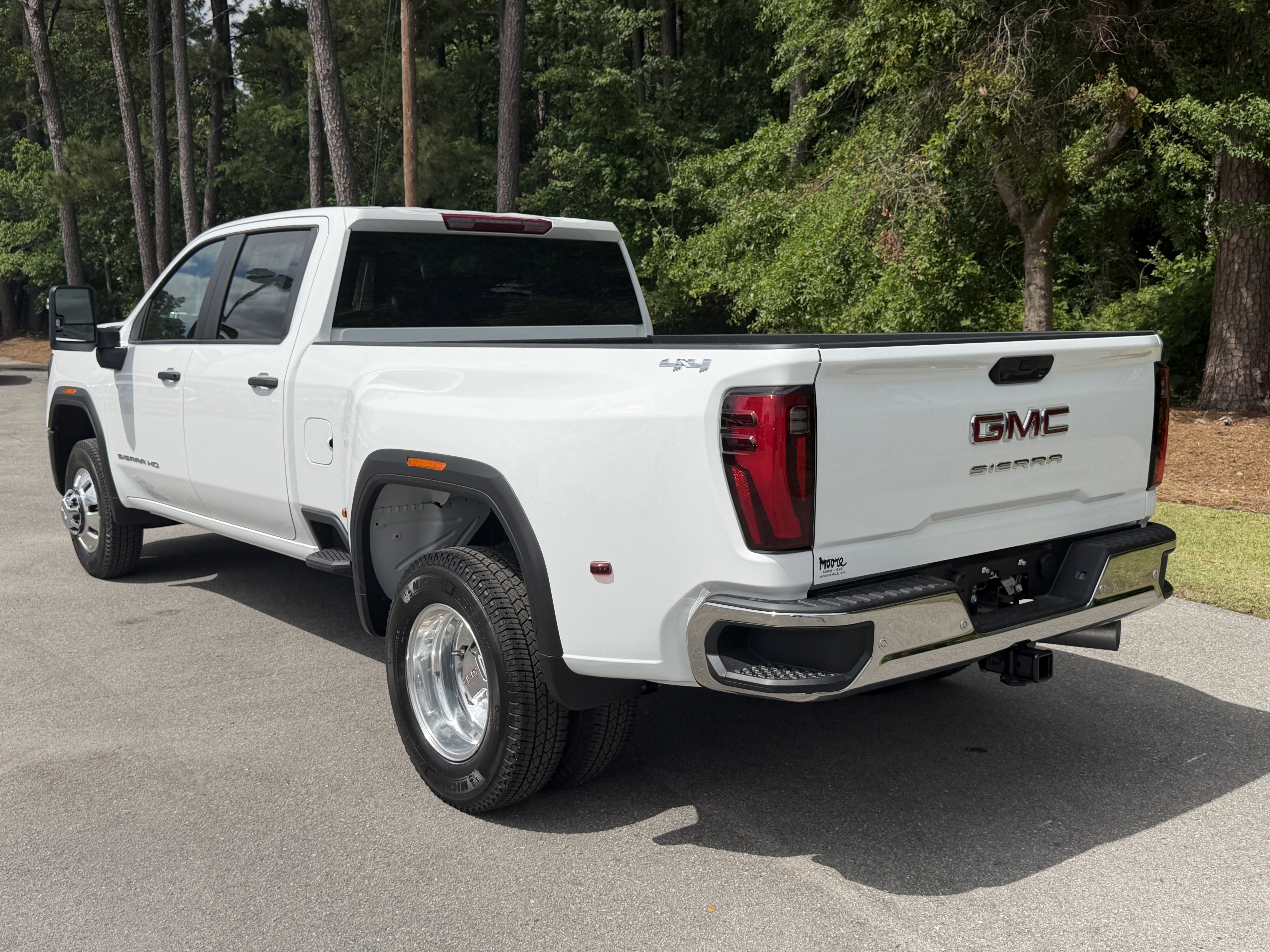 New 2026 GMC Sierra 3500 Pro w/ 1SA Pro Safety Plus Package AWD/4WD image 34
