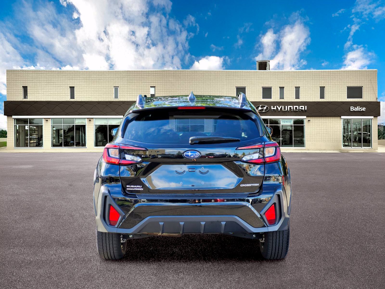 Used 2024 Subaru Crosstrek 2.5i Limited AWD/4WD image 4
