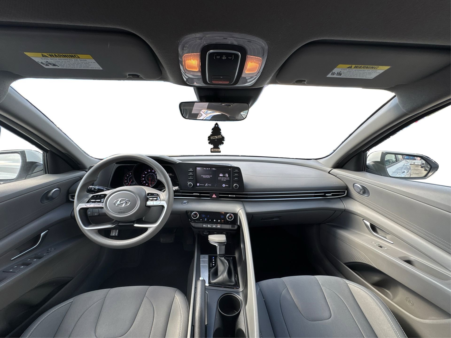 Used 2023 Hyundai Elantra SEL w/ Cargo Package image 27