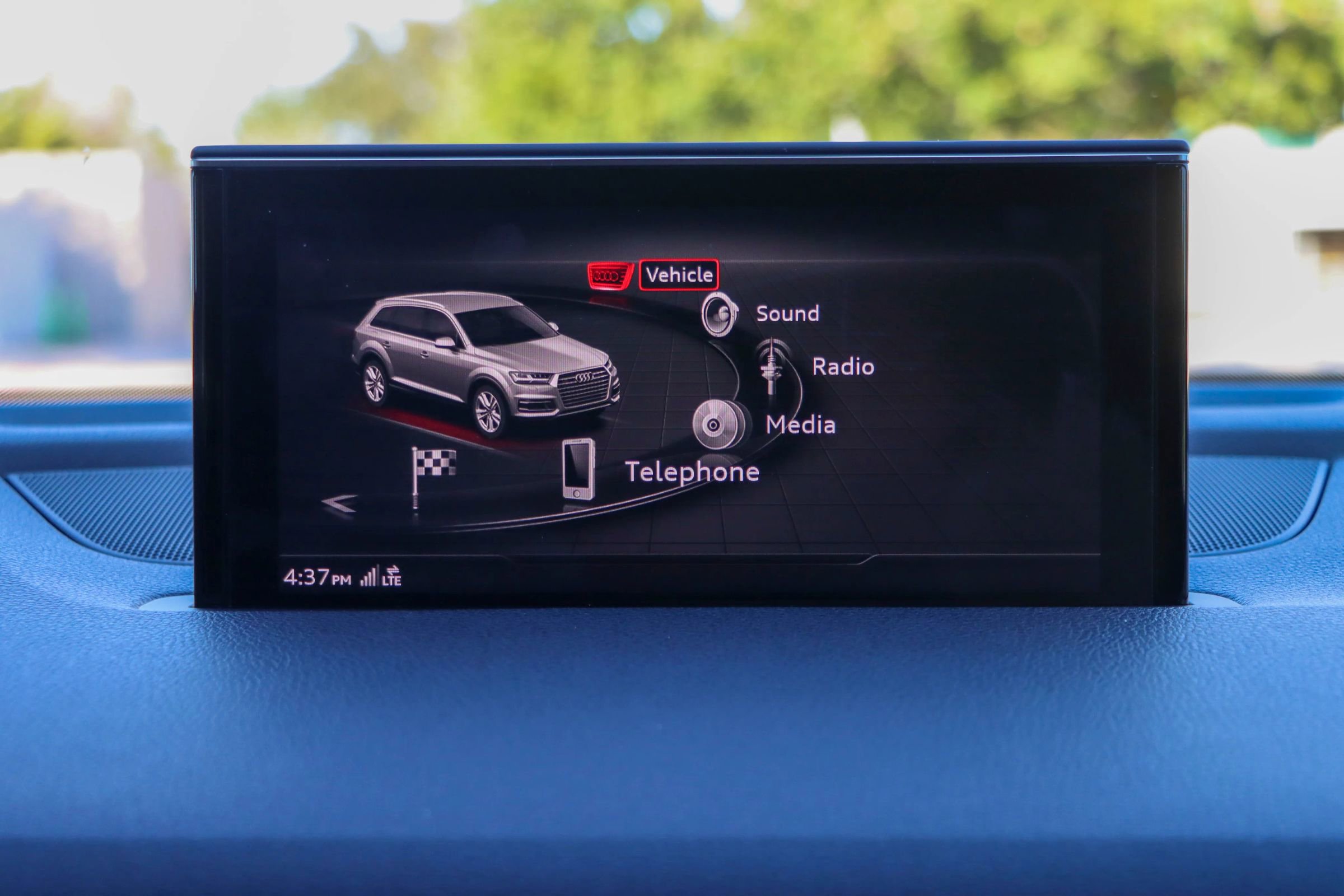 Used 2018 Audi Q7 3.0T Prestige w/ Prestige Package image 45