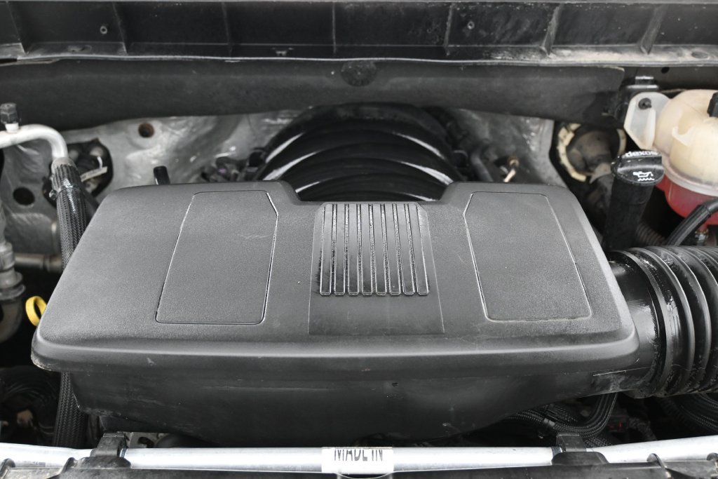 Used 2021 Chevrolet Silverado 1500 RST w/ Max Trailering Package AWD/4WD image 38