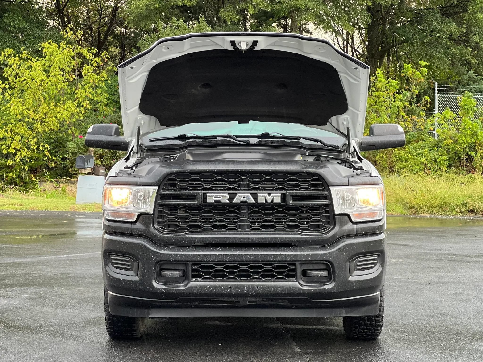 Used 2022 RAM 2500 Tradesman AWD/4WD image 38