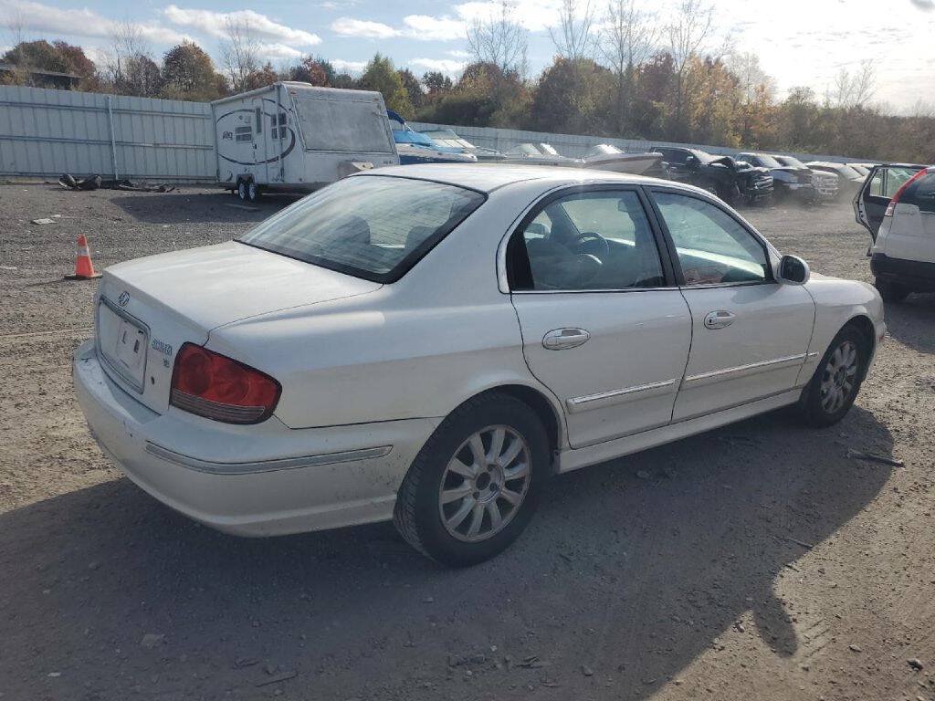 Used 2004 Hyundai Sonata GLS FWD image 6