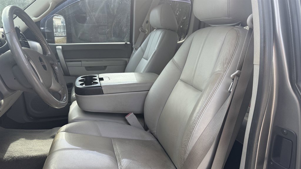 Used 2012 GMC Sierra 2500 SLE w/ HD SLE Premium Package image 8