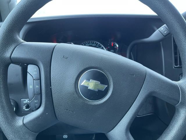 Used 2024 Chevrolet Express 2500 w/ Driver Convenience Package image 12