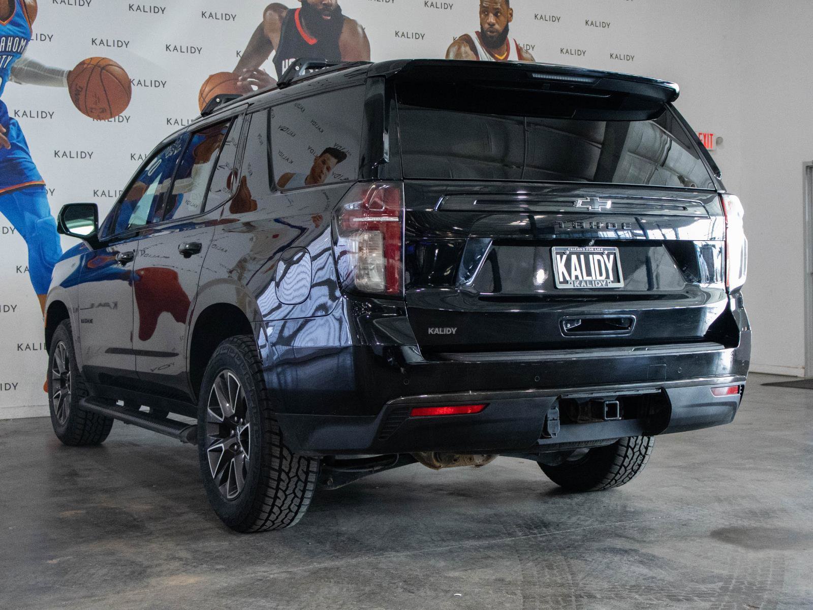 Used 2021 Chevrolet Tahoe Z71 w/ Luxury Package image 22