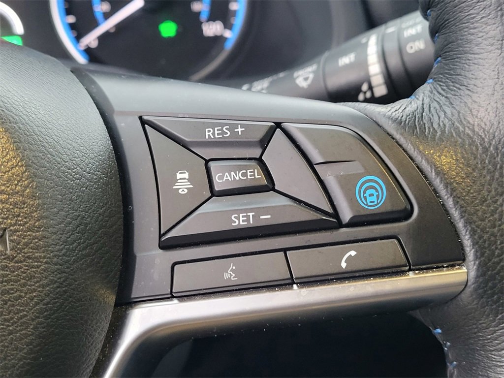 Used 2022 Nissan Leaf SV Plus image 15