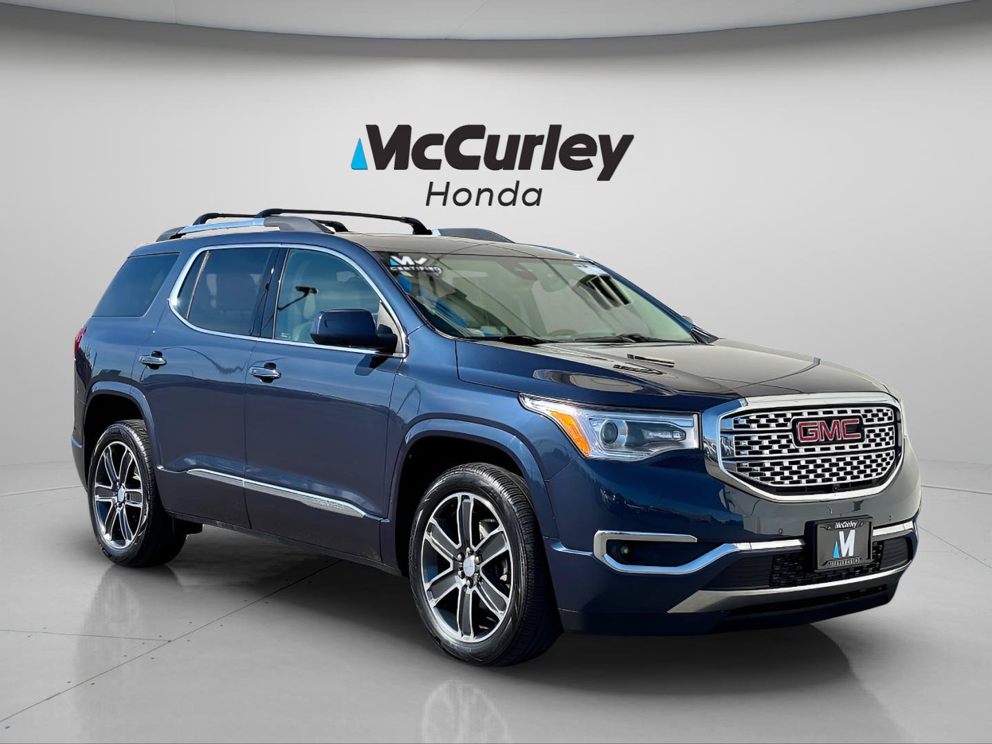 Used 2019 GMC Acadia Denali w/ Technology Package