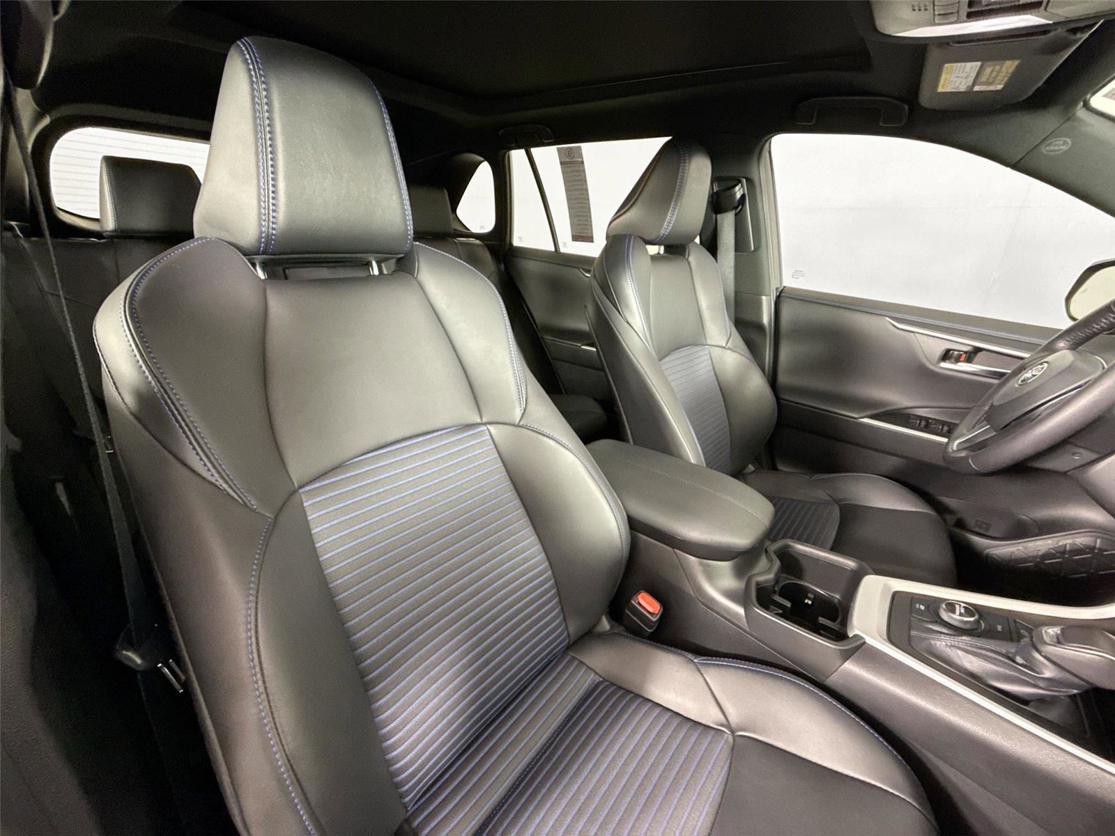 Certified 2022 Toyota RAV4 XSE image 46