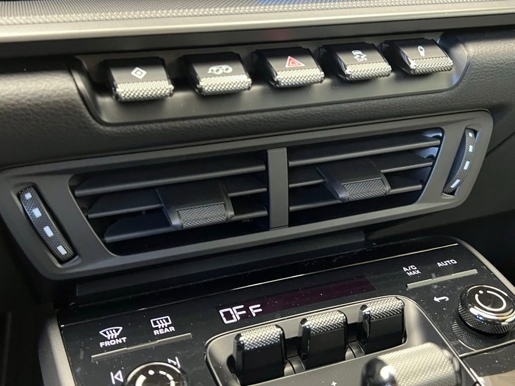 Certified 2025 Porsche 911 Carrera image 12