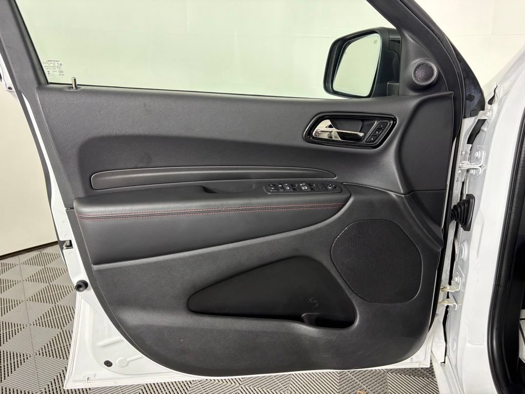 Used 2024 Dodge Durango GT RWD image 16