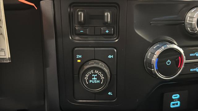 Used 2024 Ford F150 XLT w/ Tow/Haul Package AWD/4WD image 29