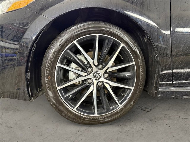 Used 2023 Toyota Camry SE image 14