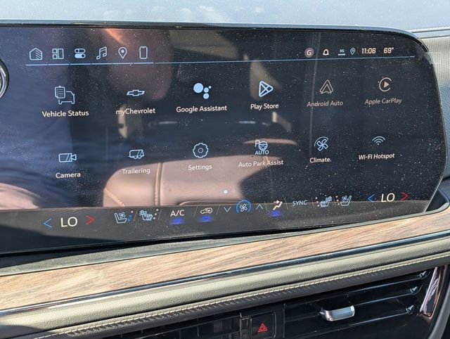 New 2026 Chevrolet Suburban Premier image 24