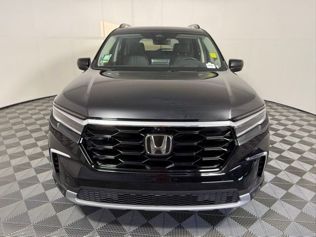 Used 2023 Honda Pilot Elite image 8