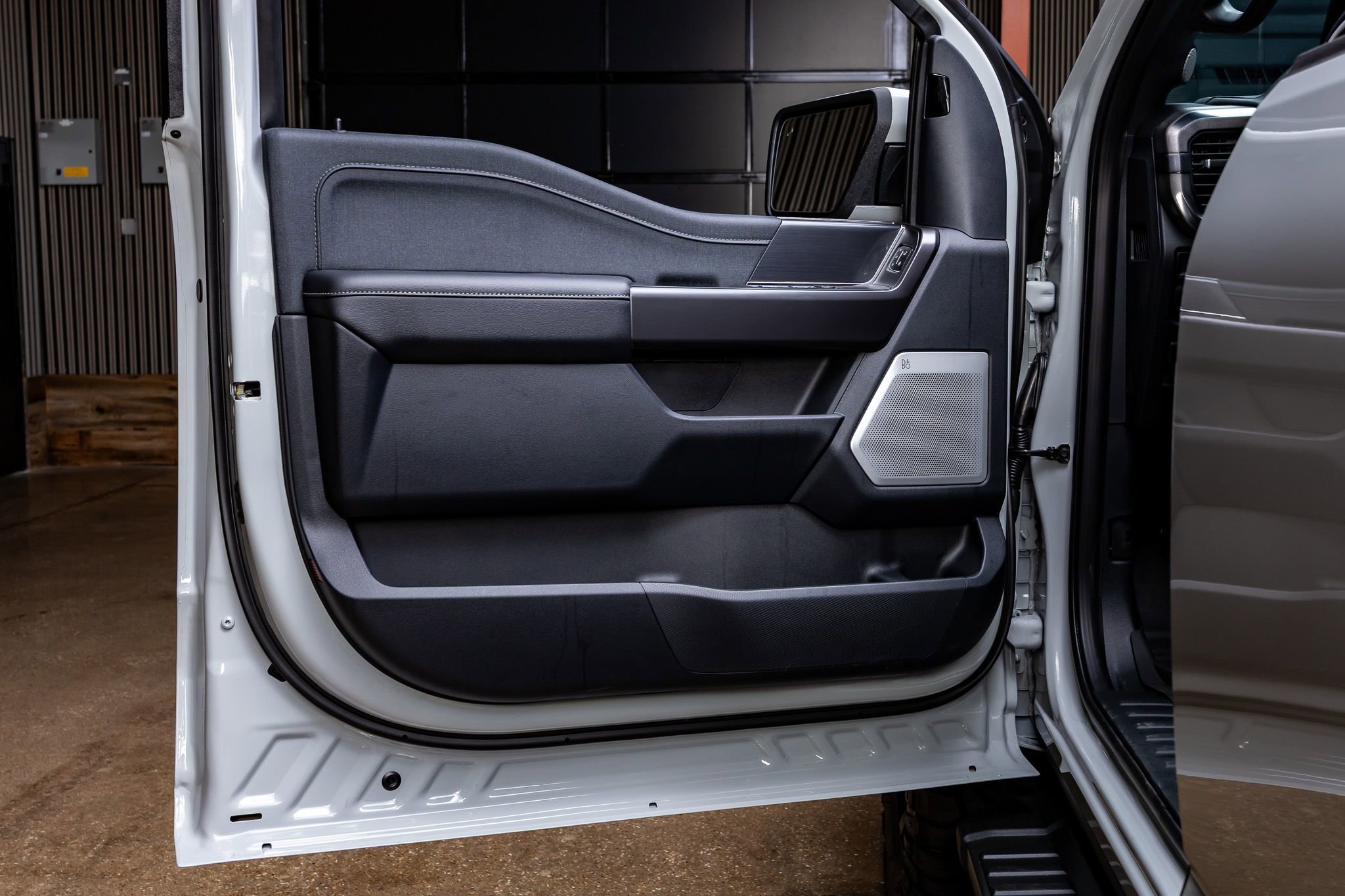 Used 2026 Ford F150 Lariat AWD/4WD image 36