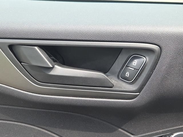 Used 2023 Ford Escape Active AWD/4WD image 23