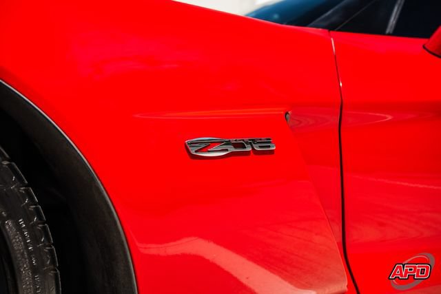 Used 2013 Chevrolet Corvette Z06 w/ 3LZ Preferred Equipment Group RWD image 29