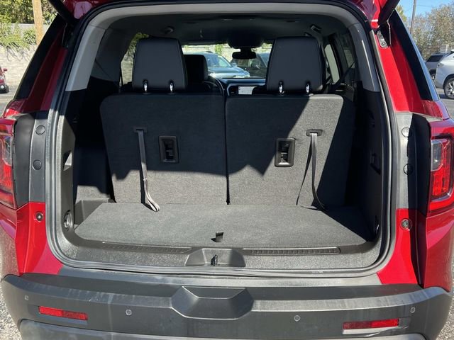 Certified 2022 GMC Acadia SLT w/ Elevation Edition image 12