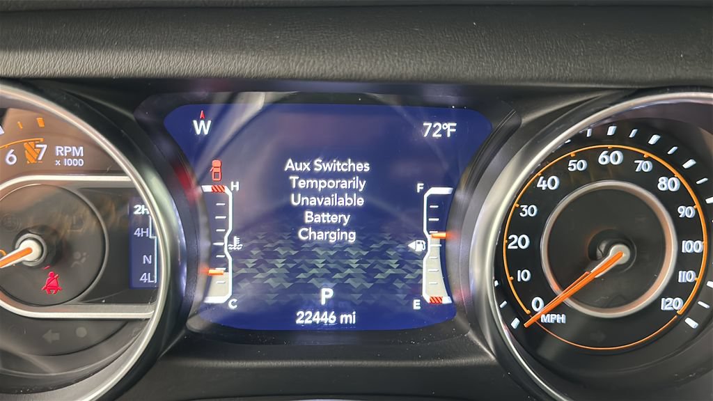 Used 2023 Jeep Gladiator Overland AWD/4WD image 18