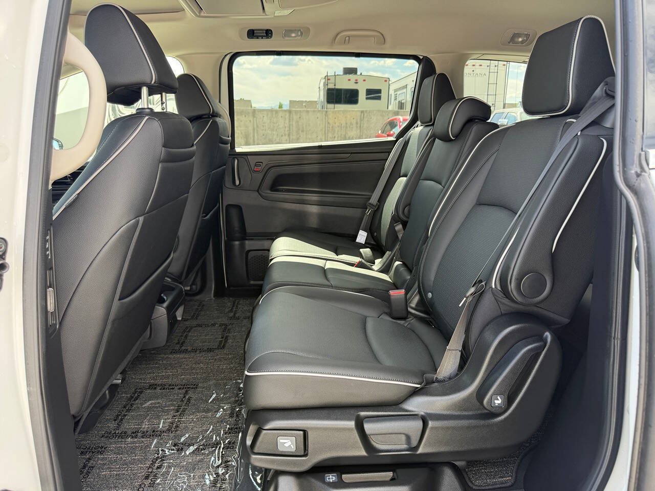 Used 2026 Honda Odyssey Elite image 20