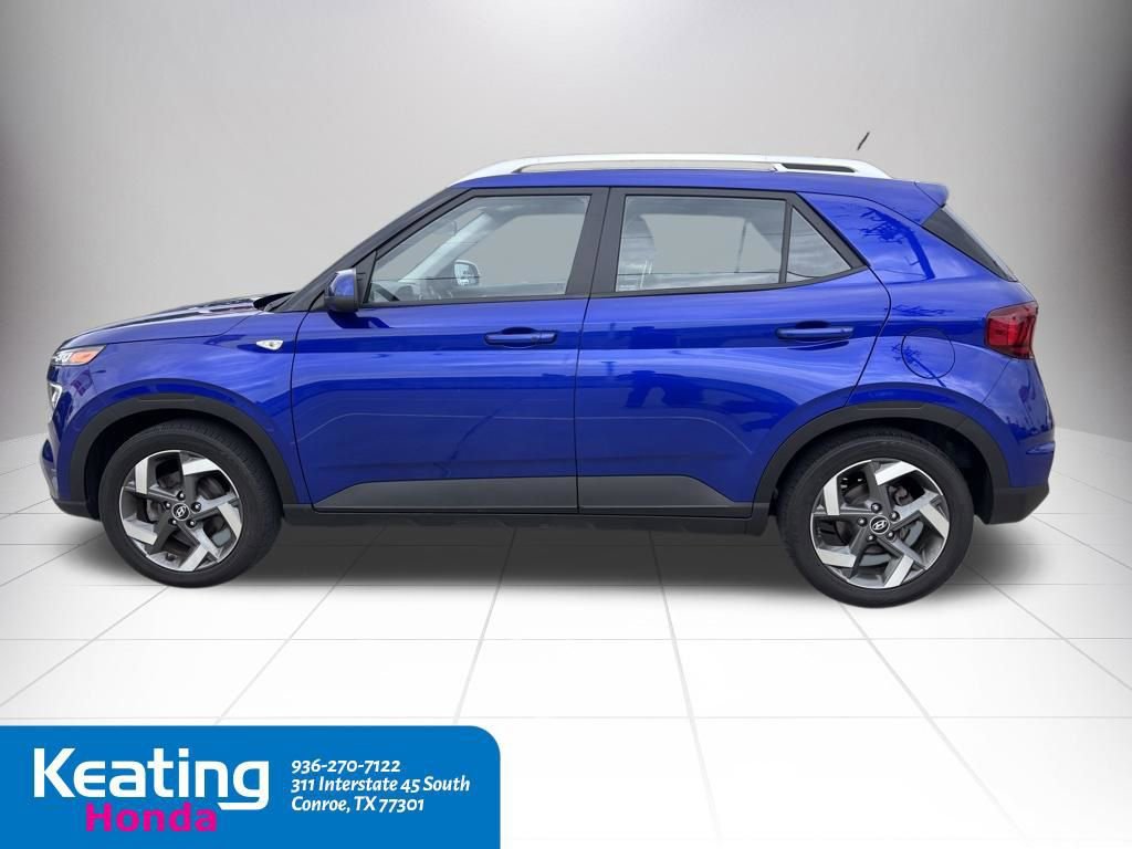 Used 2023 Hyundai Venue Limited w/ Cargo Package image 10