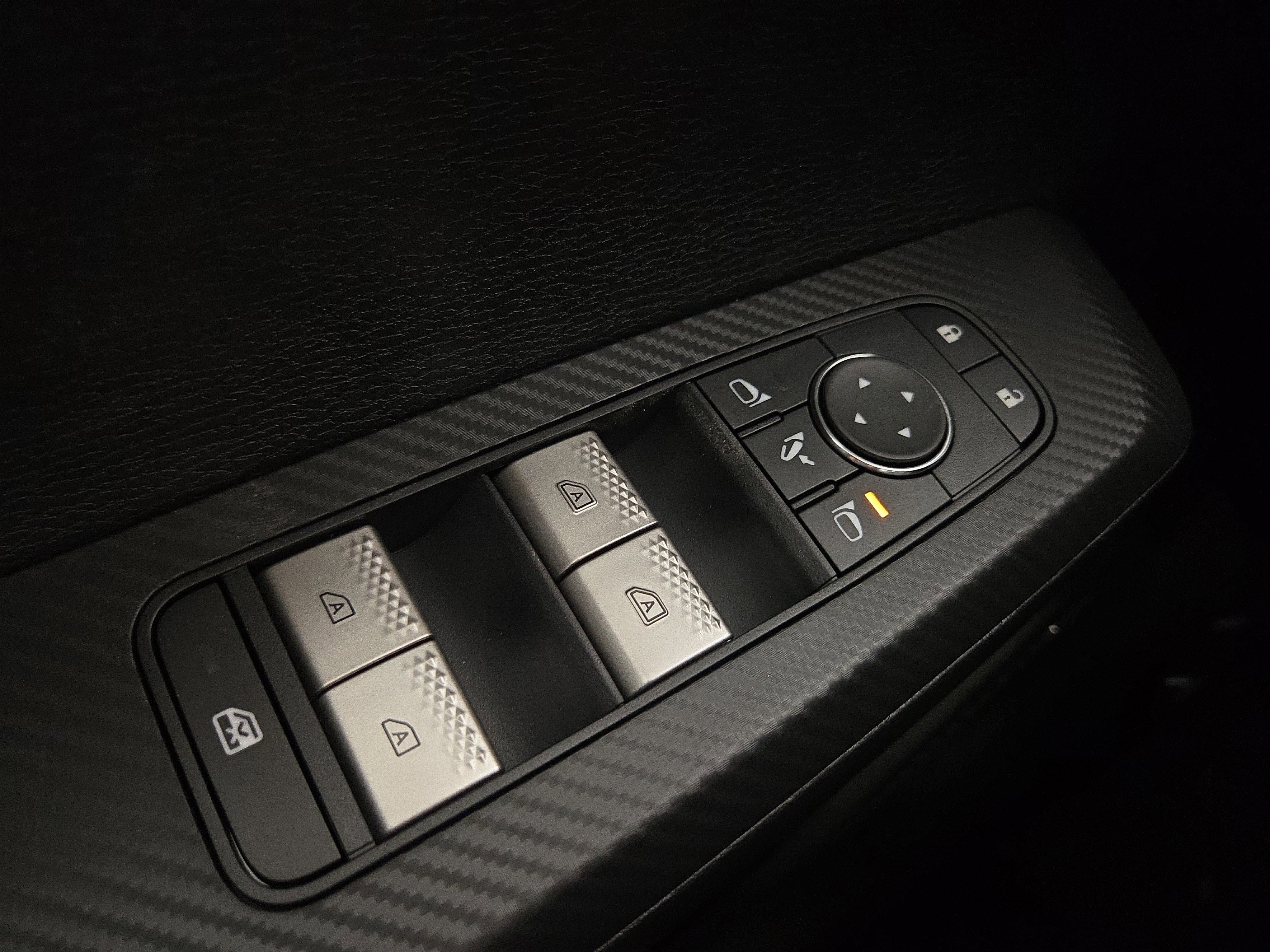 New 2026 Mitsubishi Outlander SE image 26