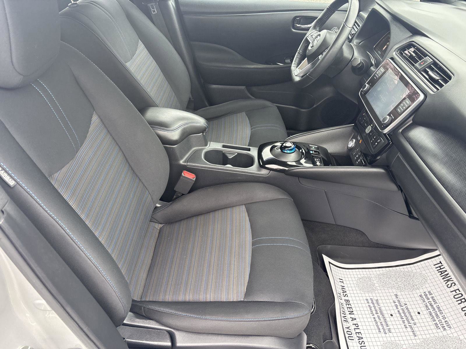 Used 2020 Nissan Leaf SV w/ SV All Weather Package FWD image 26