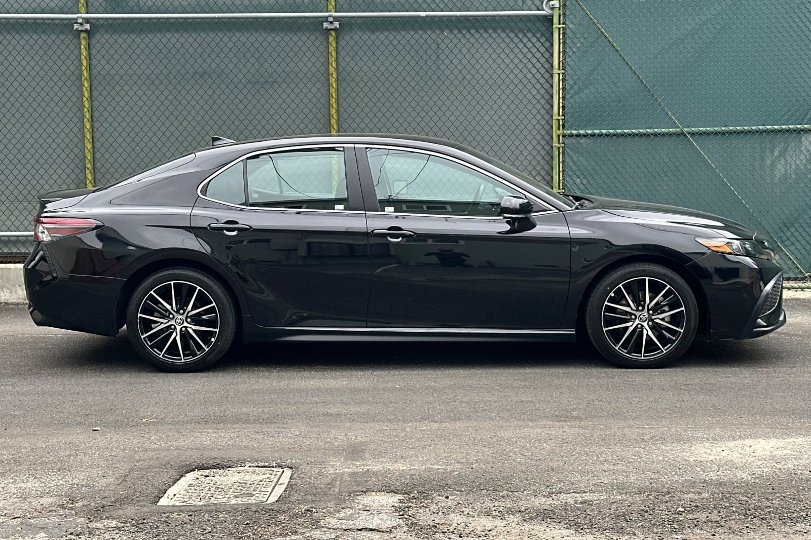 Certified 2024 Toyota Camry SE w/ Cold Weather Package FWD image 3
