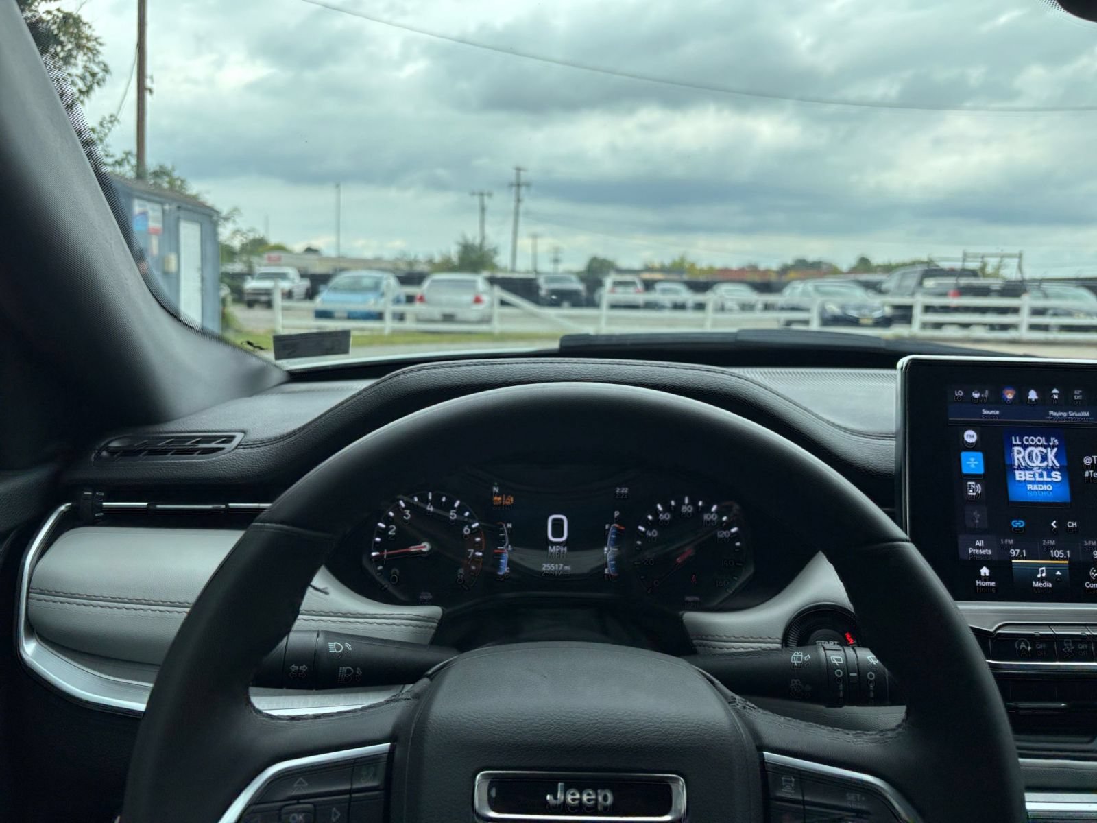 Used 2025 Jeep Compass Limited AWD/4WD image 34
