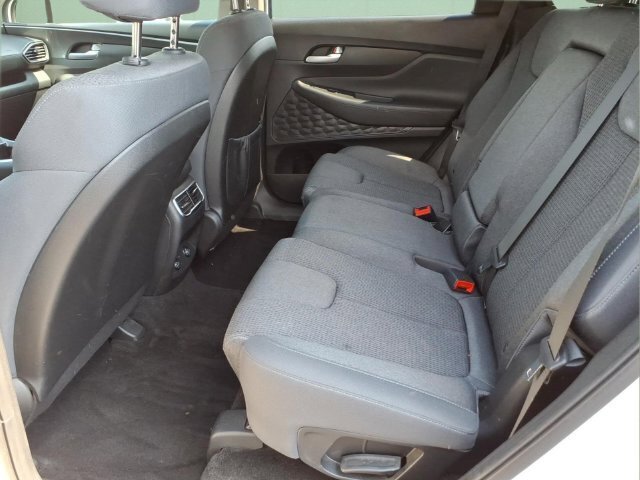 Used 2023 Hyundai Santa Fe SEL AWD/4WD image 16
