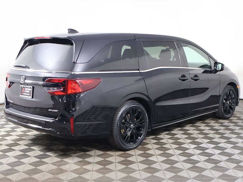 Used 2025 Honda Odyssey Sport-L image 11