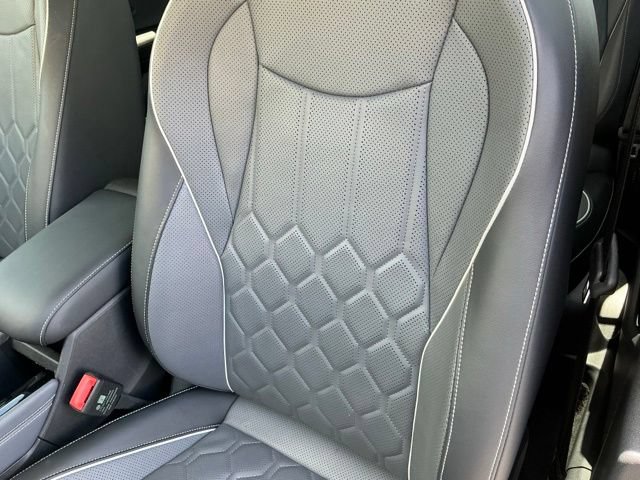 Certified 2025 Volkswagen Tiguan SEL R-Line AWD/4WD image 15