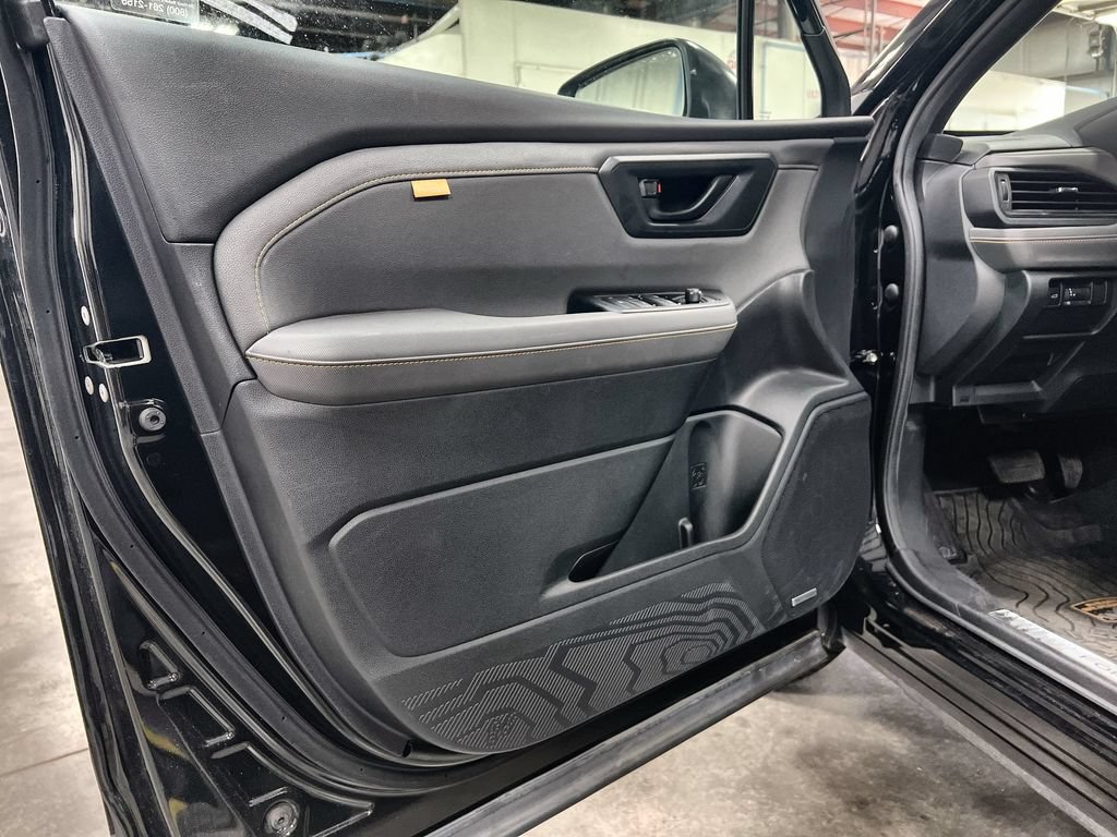 Used 2026 Subaru Forester Wilderness AWD/4WD image 17