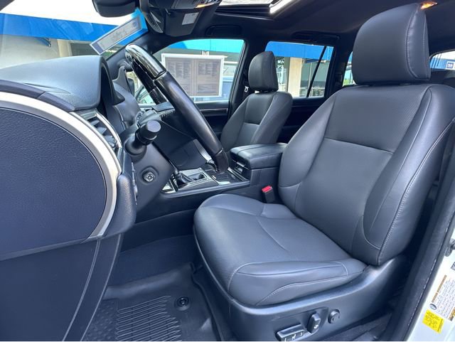Used 2023 Lexus GX 460 Premium w/ Premium Package AWD/4WD image 16
