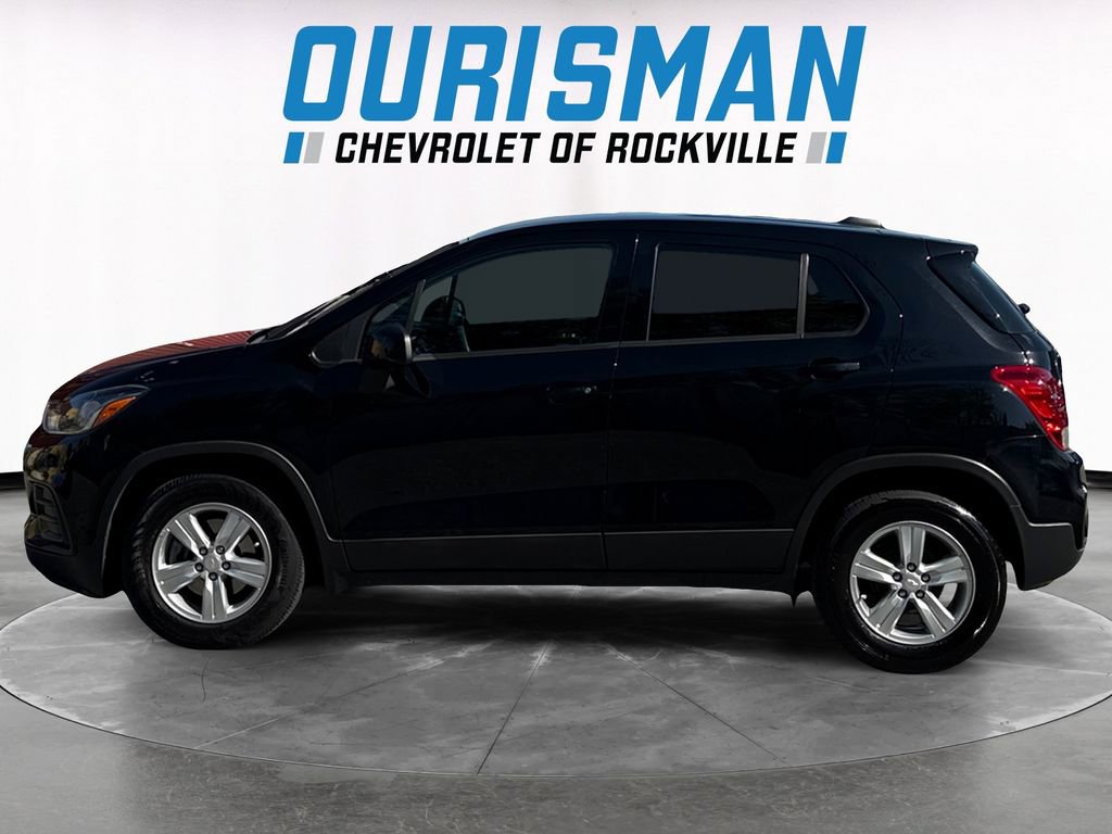 Used 2020 Chevrolet Trax LS FWD image 3