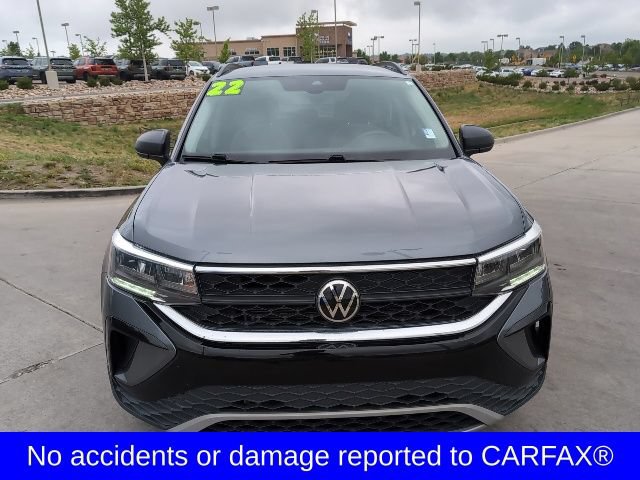 Used 2022 Volkswagen Taos S AWD/4WD image 2