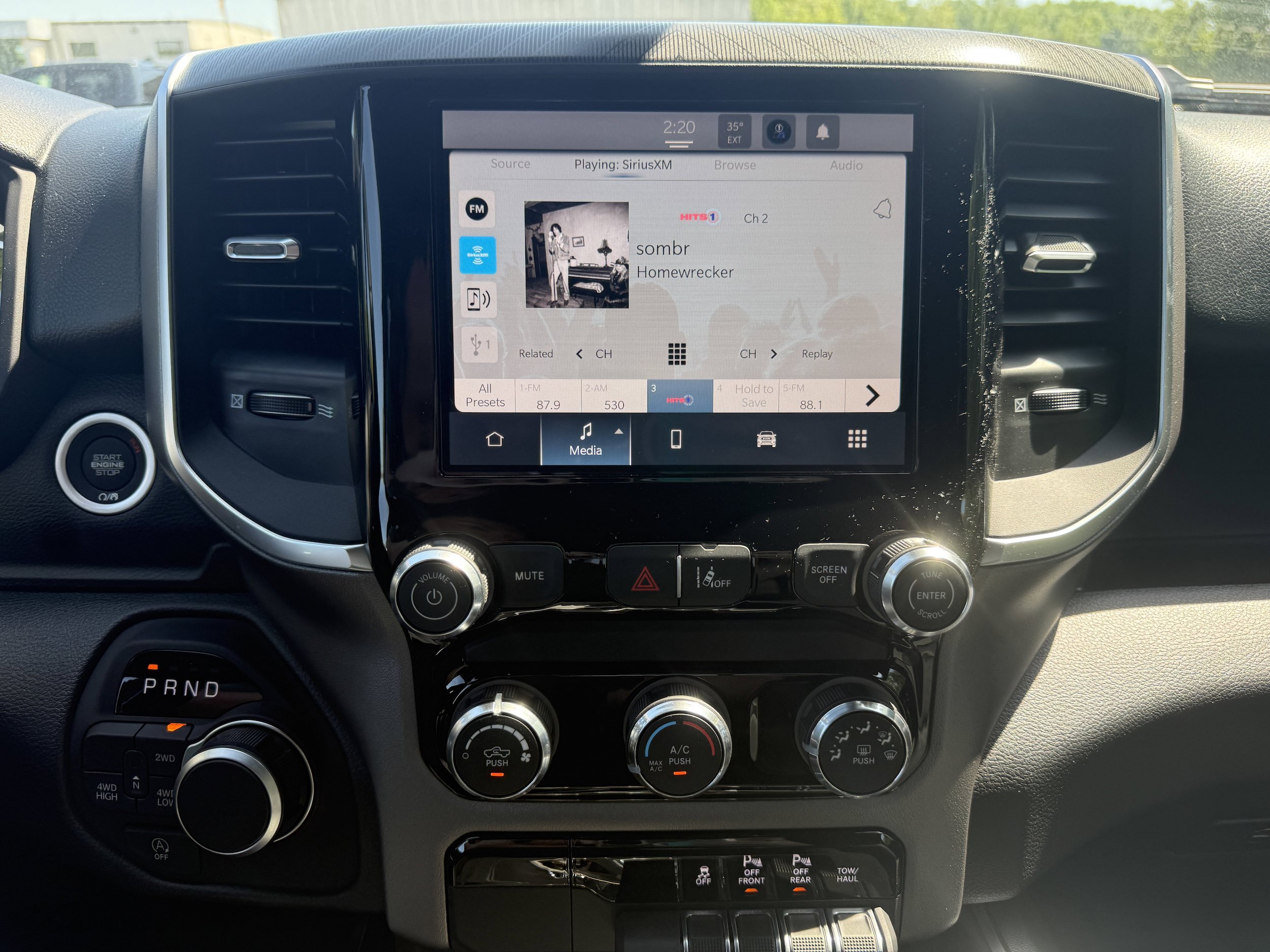 New 2026 RAM 1500 Express AWD/4WD image 12