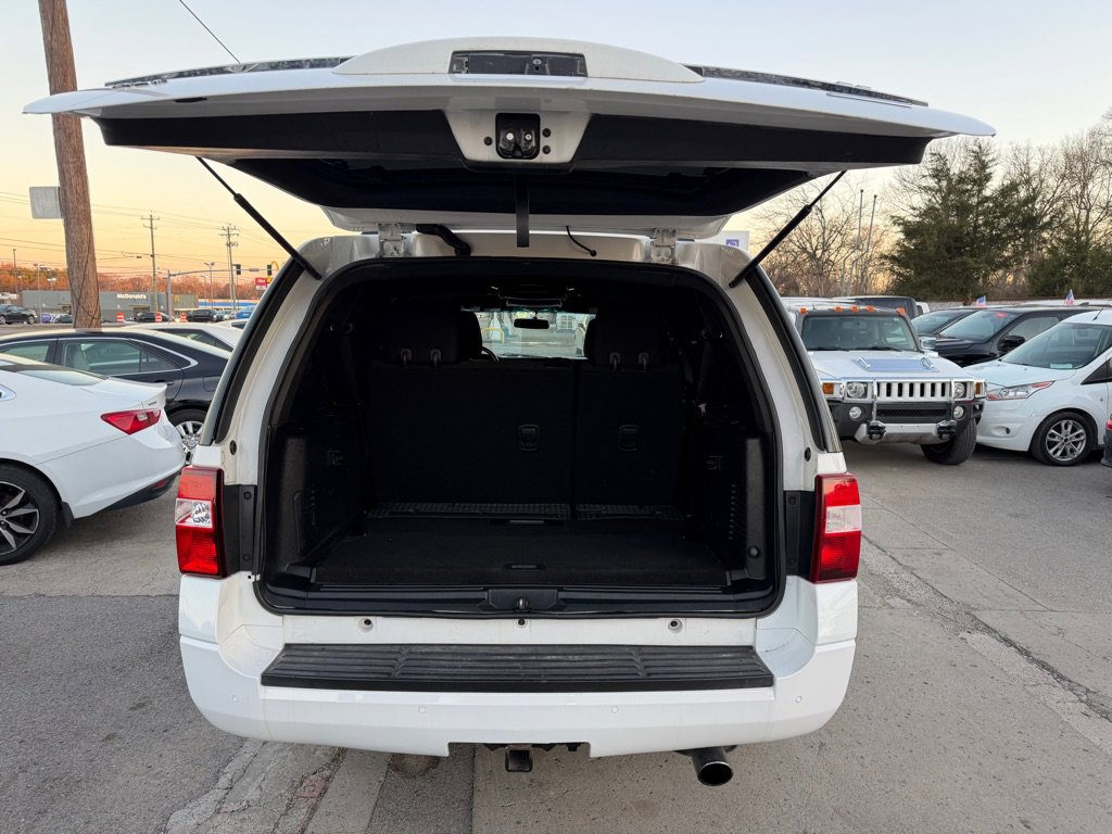 Used 2015 Ford Expedition EL XLT image 6