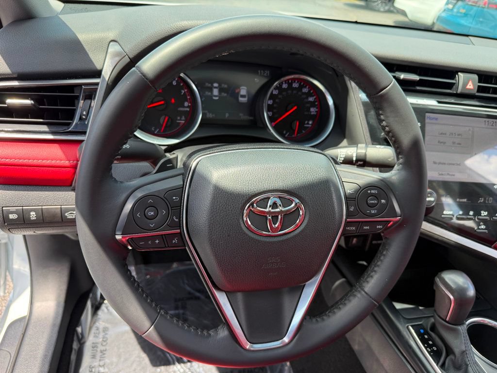Used 2020 Toyota Camry XSE FWD image 12