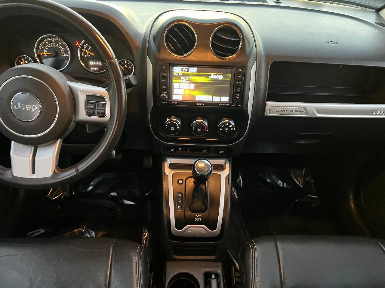 Used 2017 Jeep Compass High Altitude image 32