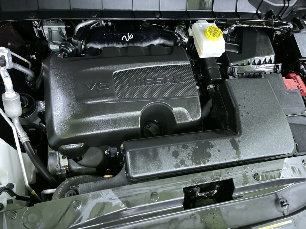 Used 2024 Nissan Pathfinder SL image 31