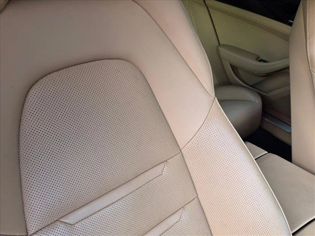Used 2020 Porsche Panamera RWD image 20