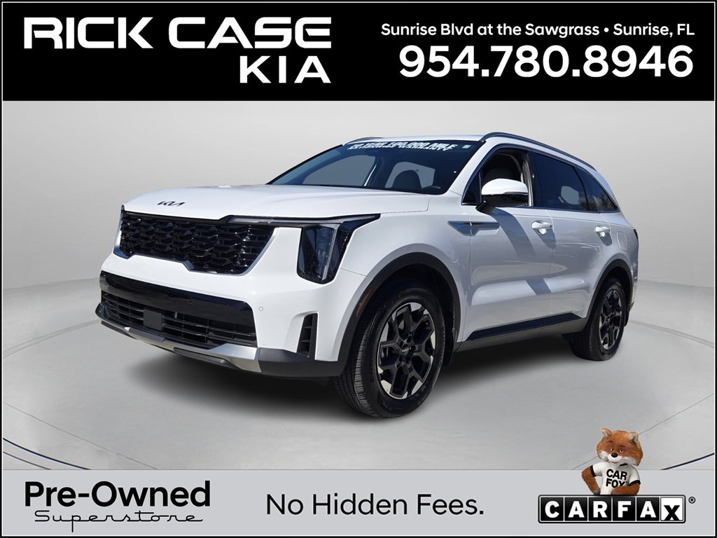 Used 2025 Kia Sorento S image 1