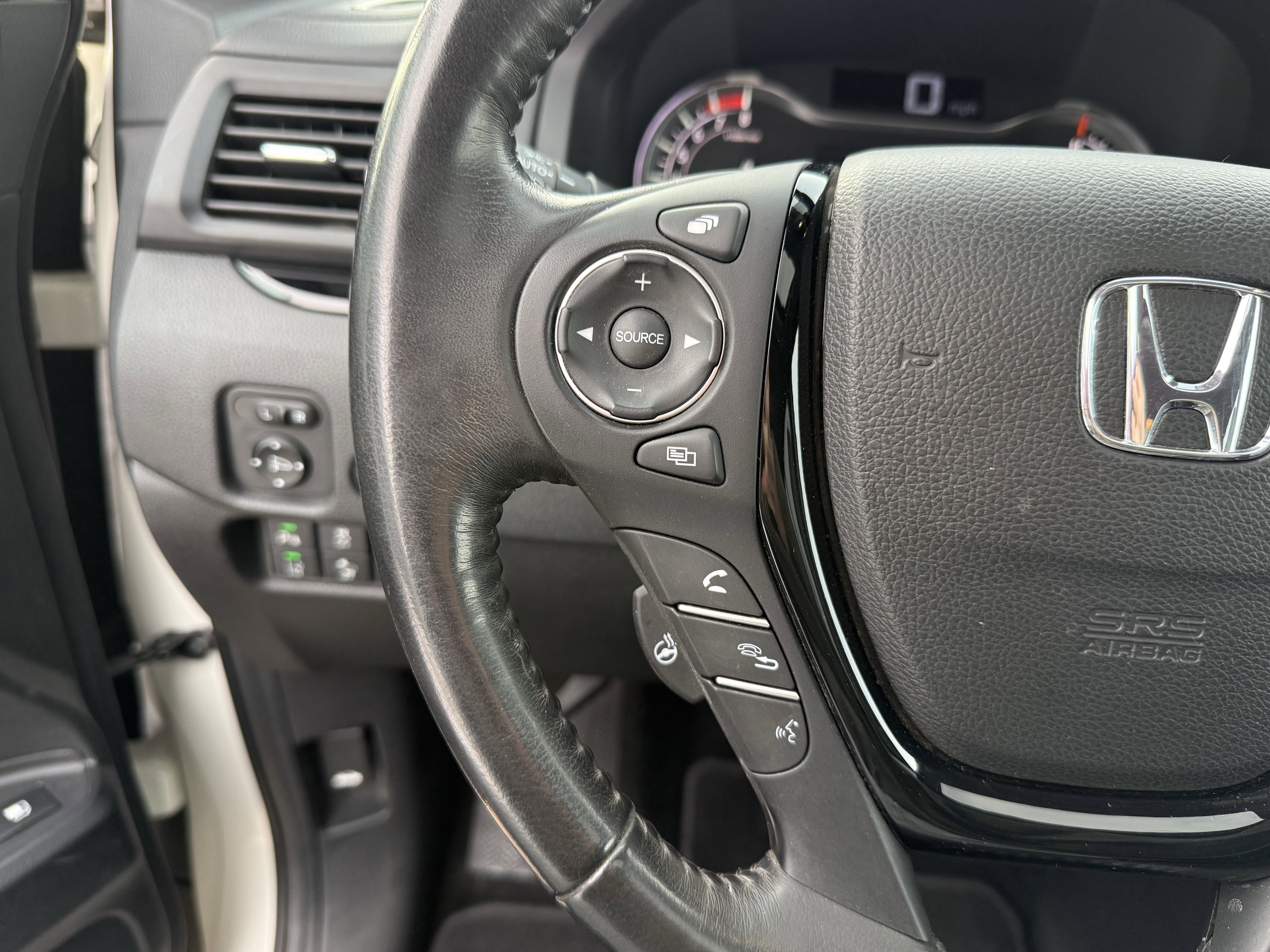 Used 2019 Honda Ridgeline RTL-E image 14