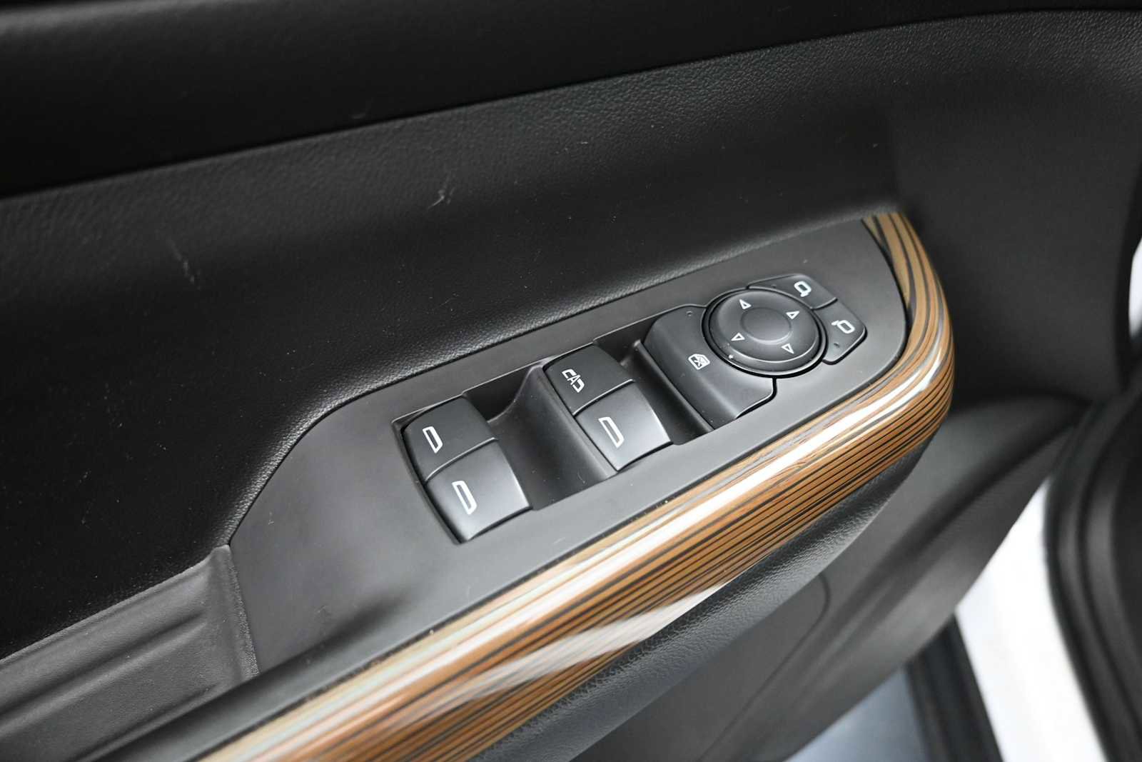 Used 2020 GMC Acadia SLE FWD image 9