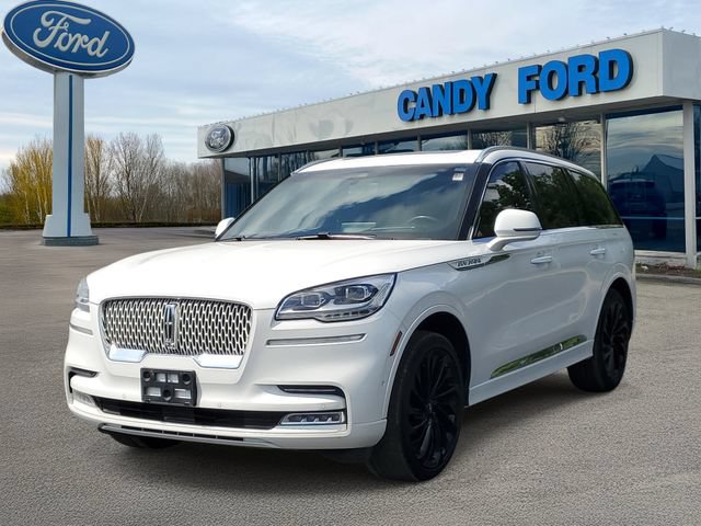 Used 2021 Lincoln Aviator Reserve AWD/4WD image 2