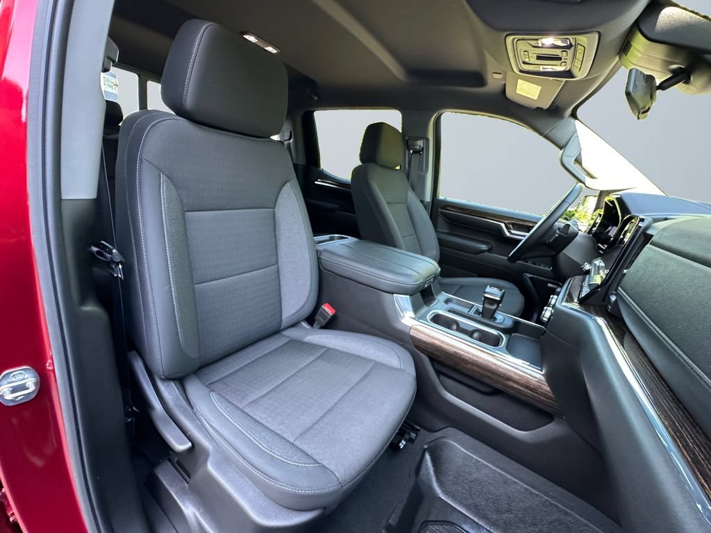 Used 2024 GMC Sierra 1500 Elevation w/ Preferred Package AWD/4WD image 15