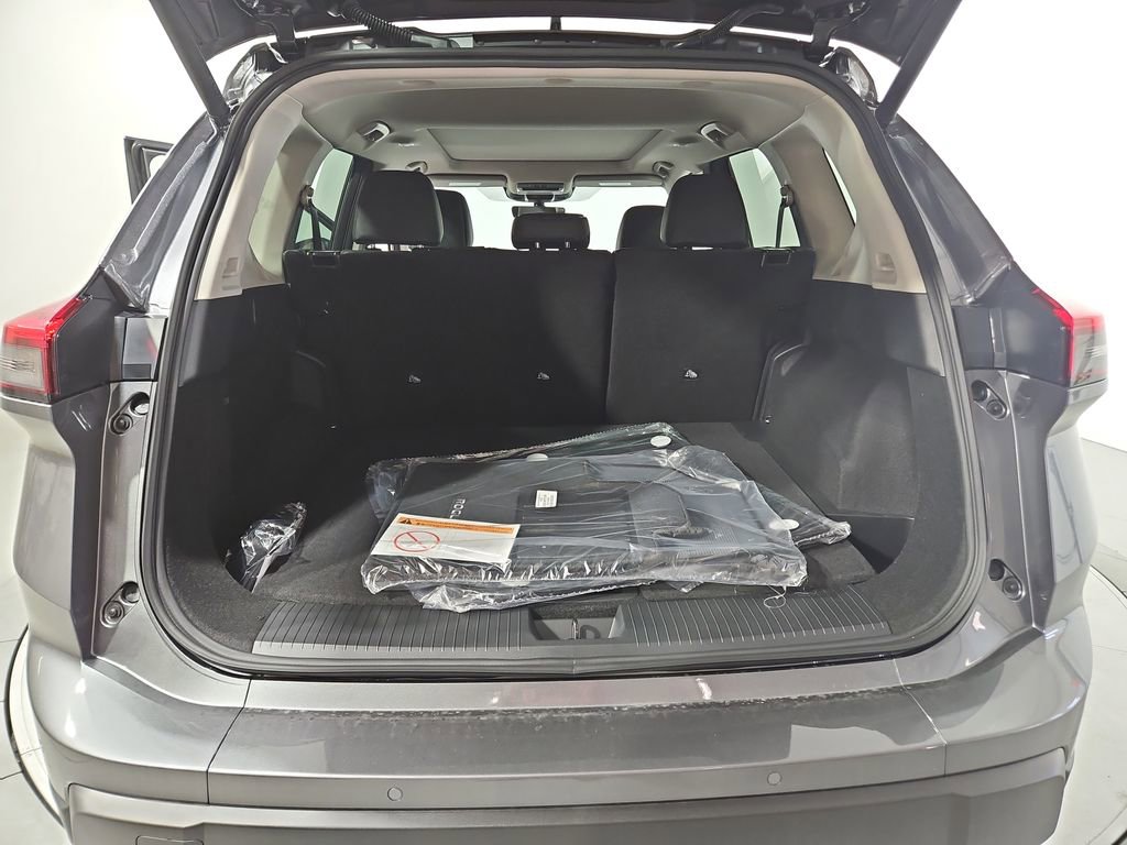 New 2026 Nissan Rogue SV image 22